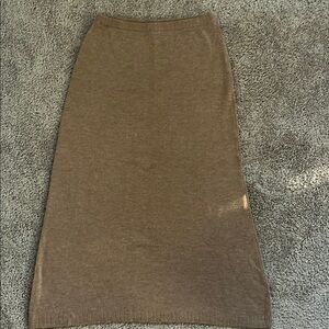 Laura Ashley Merino Wool -relaxed pencil skirt- Size Medium